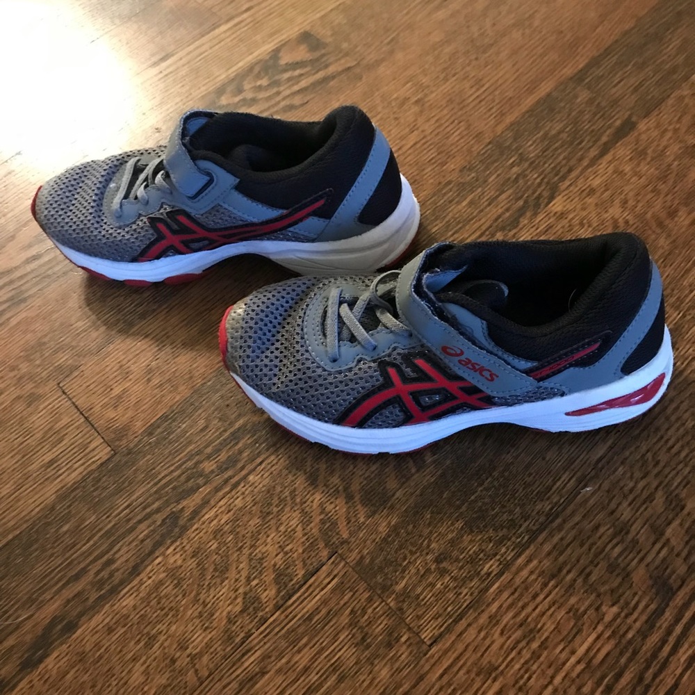 Boys ASICS Sneakers